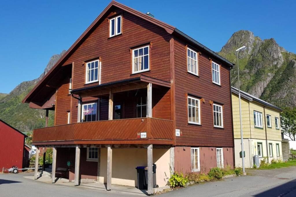 Apartmán Koselig Hus I Havna Svolvær Exteriér fotografie